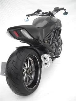 ESCAPE ZARD DUCATI DIAVEL 9 ESCAPE ZARD DUCATI DIAVEL -Factory Bike Tianda 6943